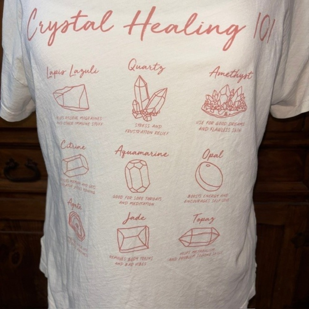 Project Social T Crystal Healing 101 Graphic Tee Cream Small Slouchy Top - Picture 3 of 9